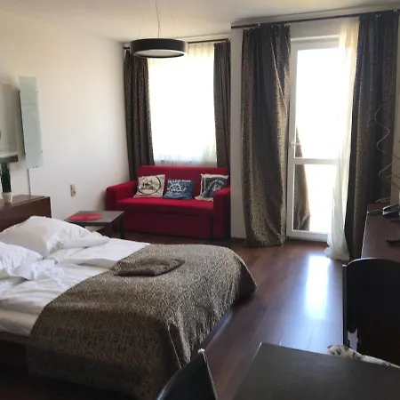 Apartament W Hotelu Diva Apartment *